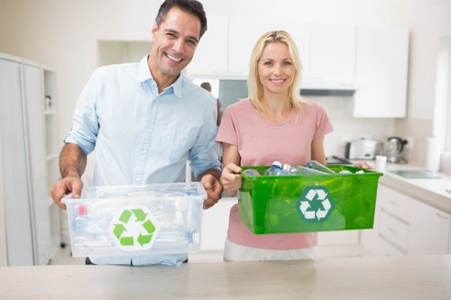 Reliable grab hire service providers in Elephant and Castle