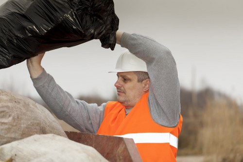 Different types of skips available for hire